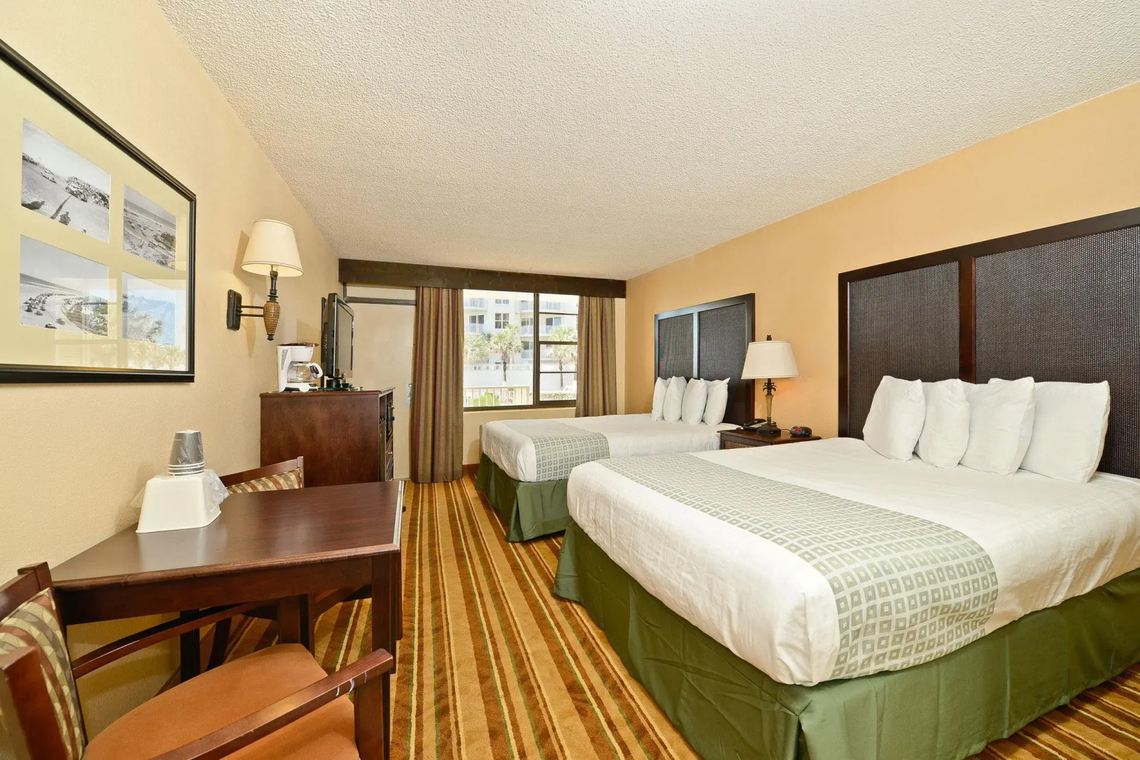 RUSHHH Daytona Beach, Tapestry Collection by Hilton