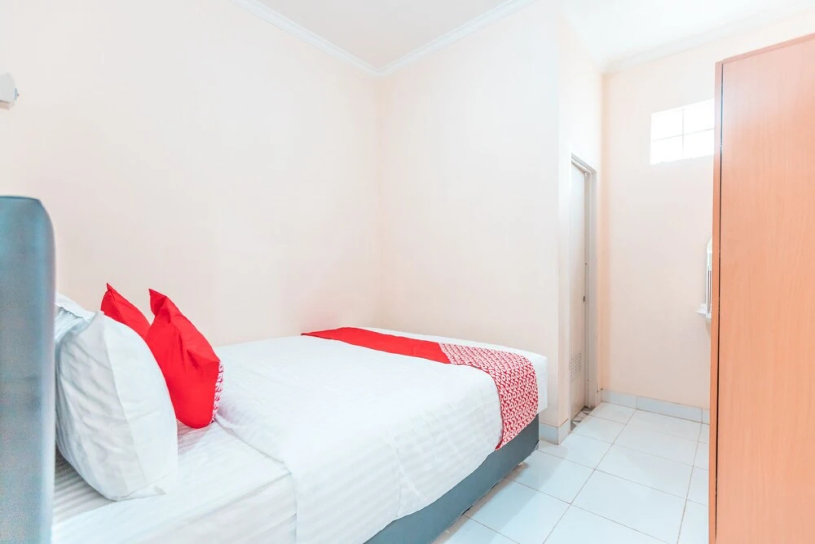 OYO 1841 Kathyrn Residence