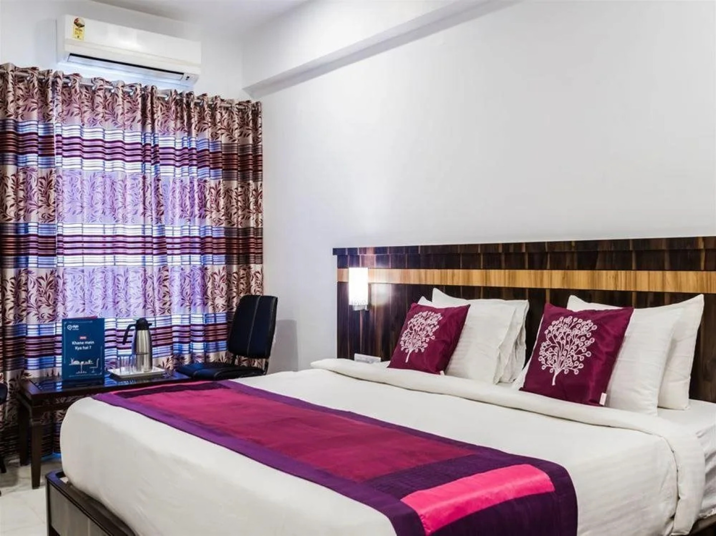 OYO Premium Lonavala Old Highway