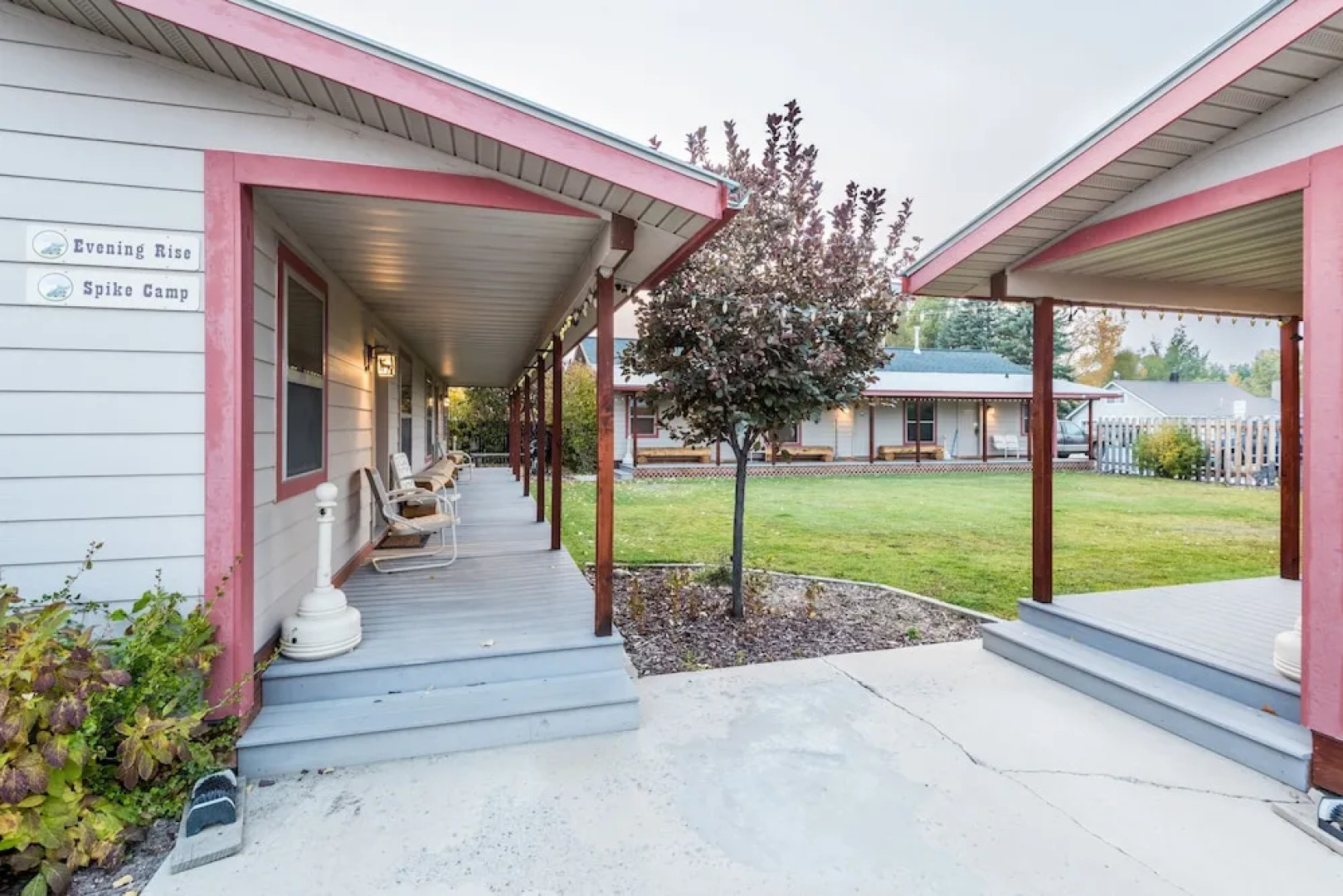 Pinedale Cozy Cabins