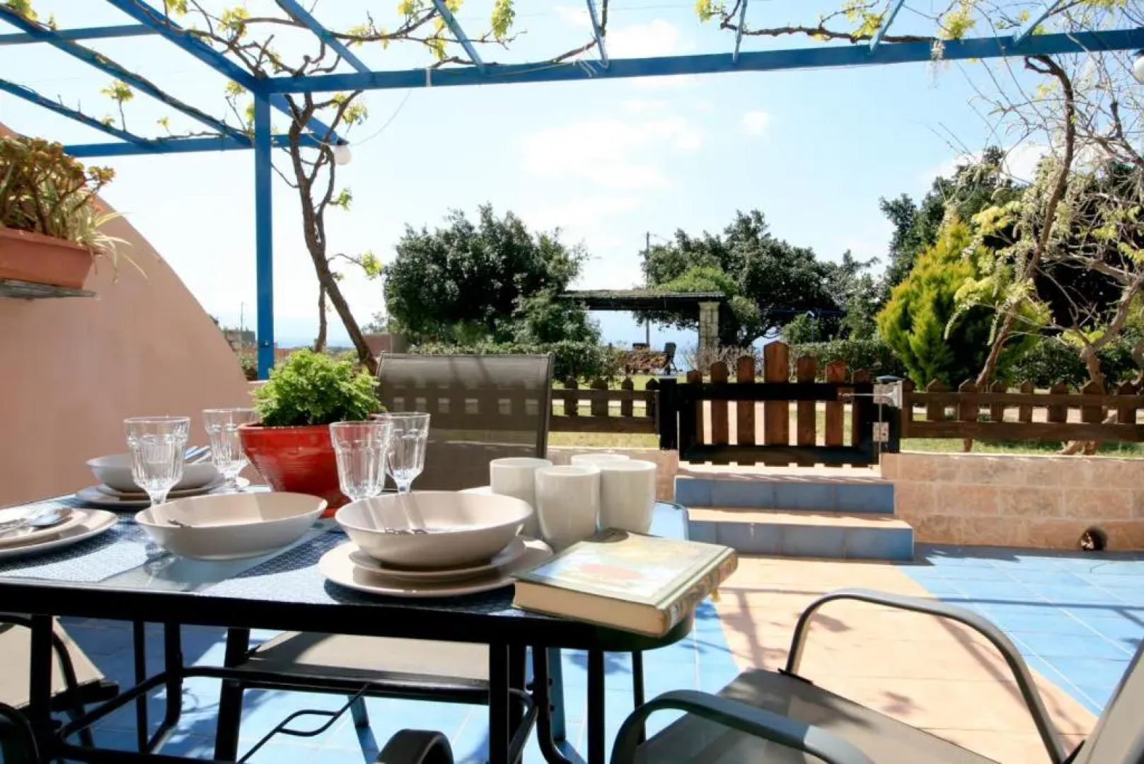 Seaside, relaxing family house with playground! Villa Lavrys 4