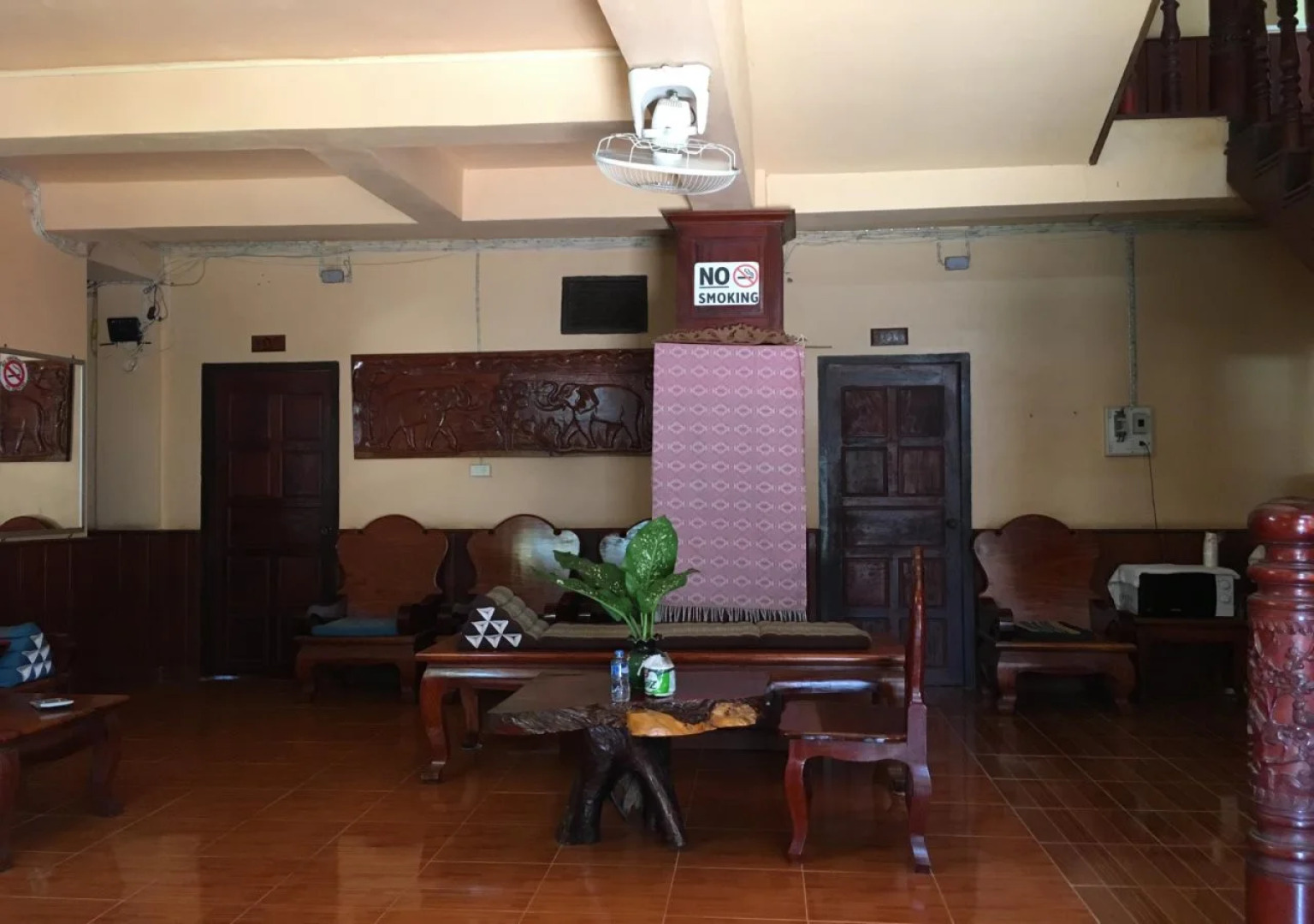 Mountain Riverview Guesthouse