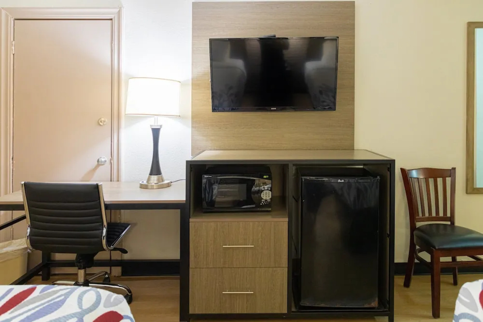 Super 8 Richmond Hill