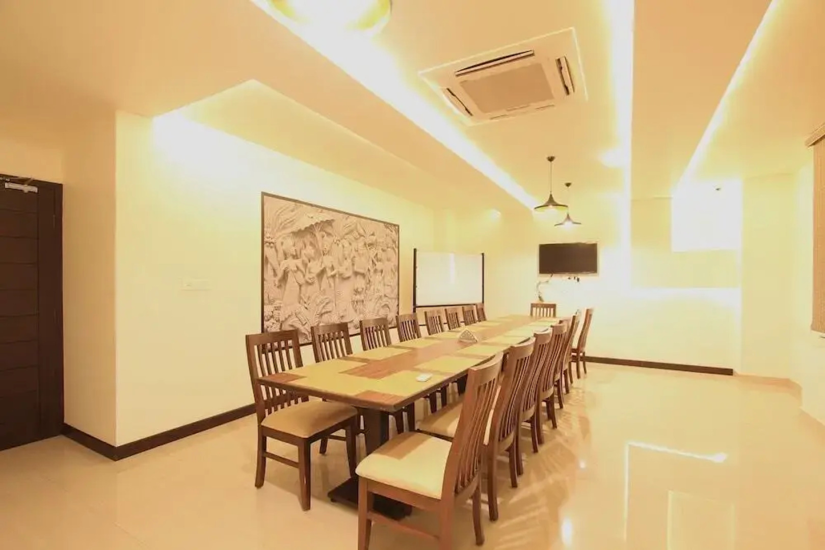 Capital O 23663 Hotel Bella Vista