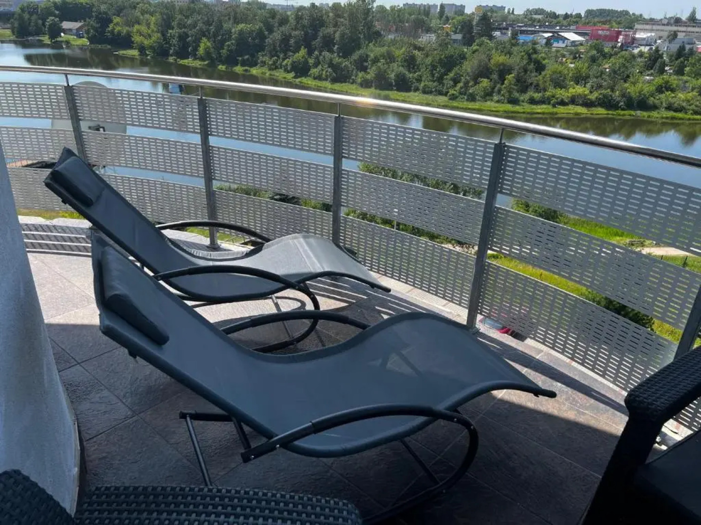 Family & Business Sauna Apartments ul Klonowa z Klimatyzacją, Tarasem, Widokiem na Zalew i Garażem -The Highest Standard!