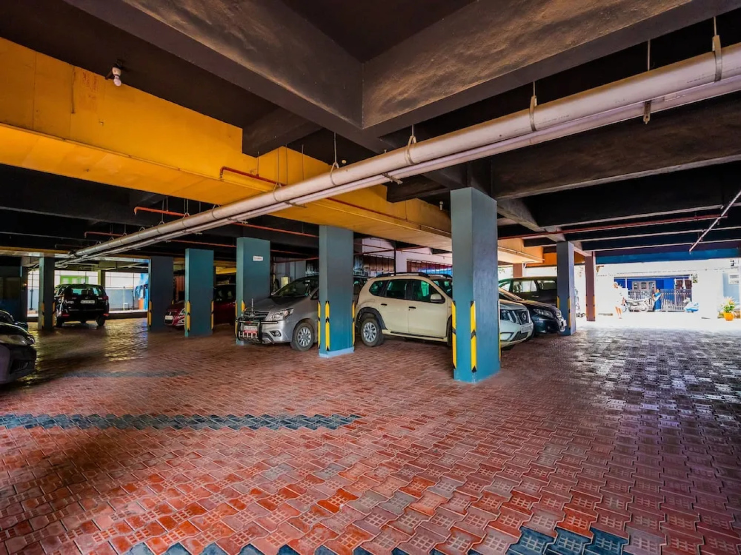 OYO 15412 Home 2BHK Aluva Metro Station