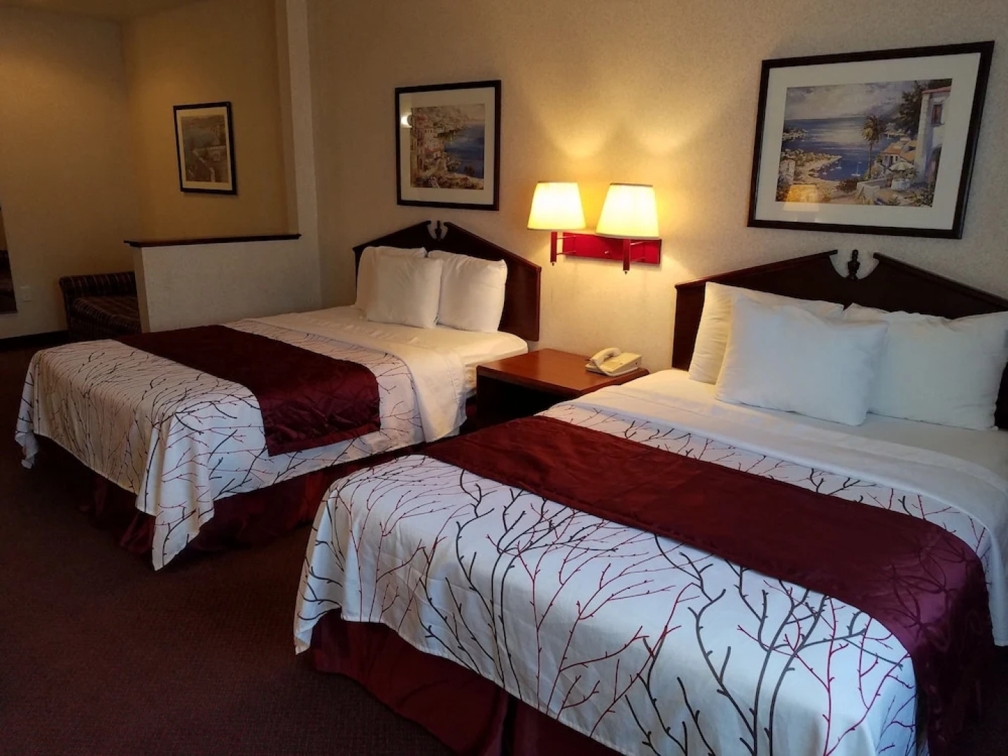 Holiday Inn Express Portland East, an IHG Hotel