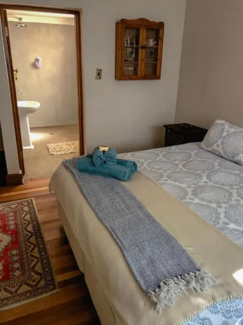 Secret Palace - Large 5 bedroom Family Home