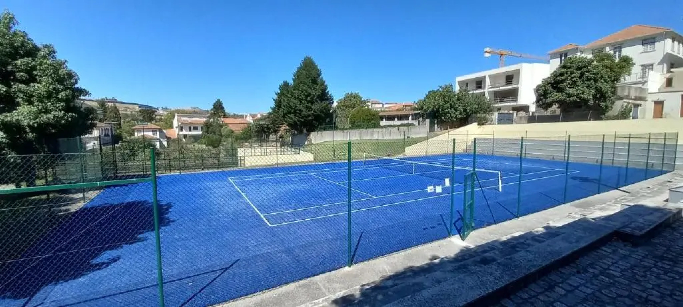 Refúgio da Vila - Refuge of the Village