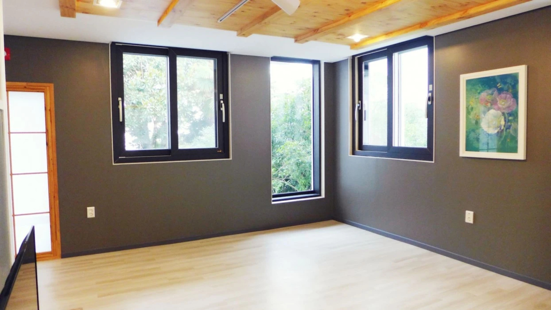 Gallery Family Hotel