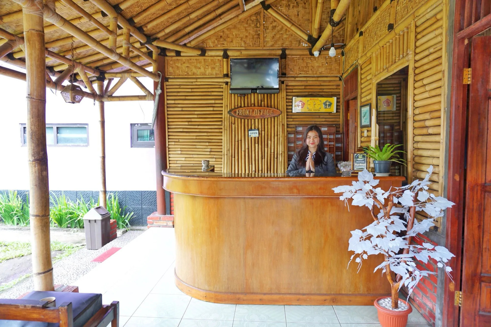 Grand Pesona Ksatria by Issota