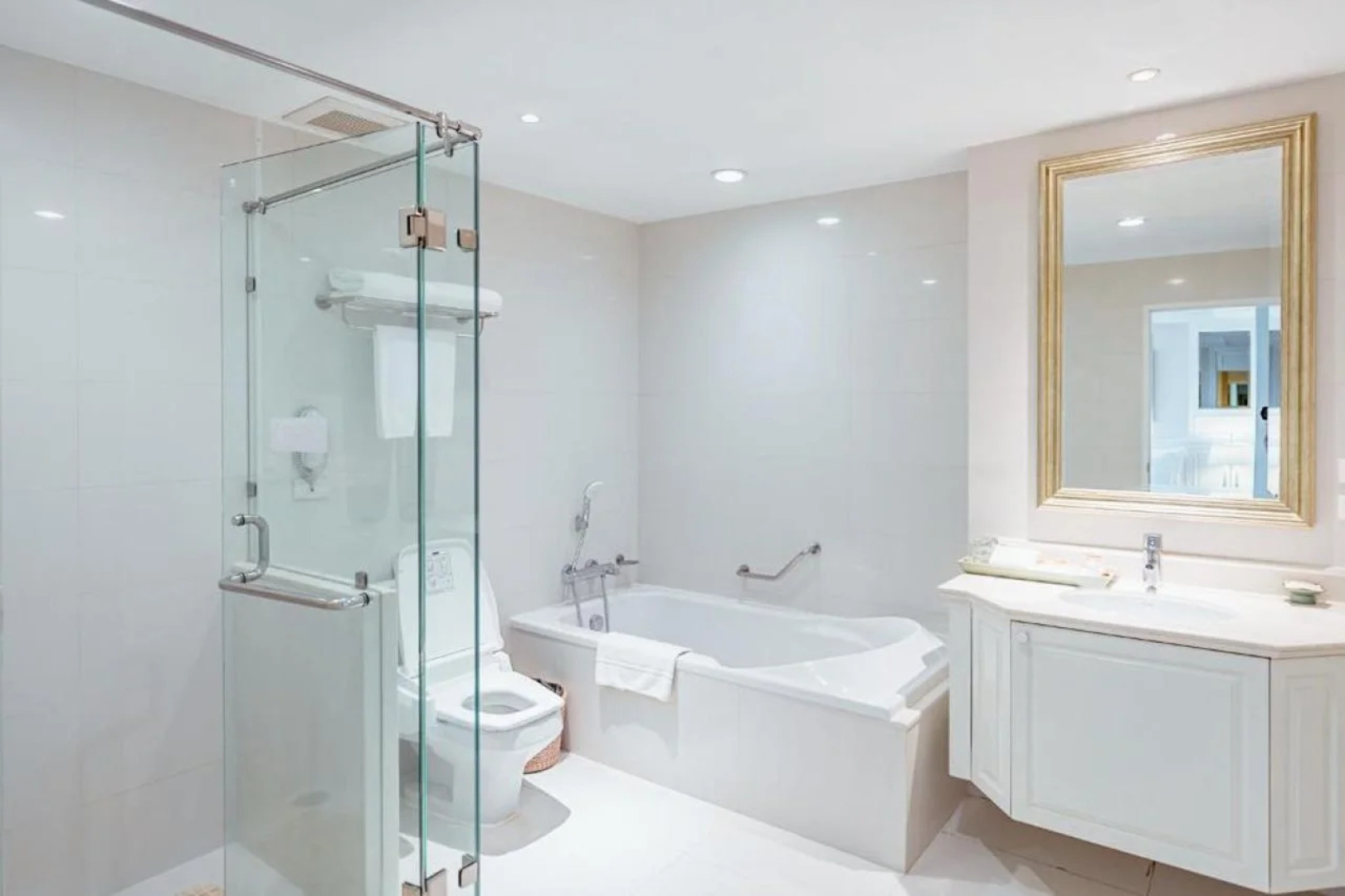 Отель Grande Centre Point Ratchadamri