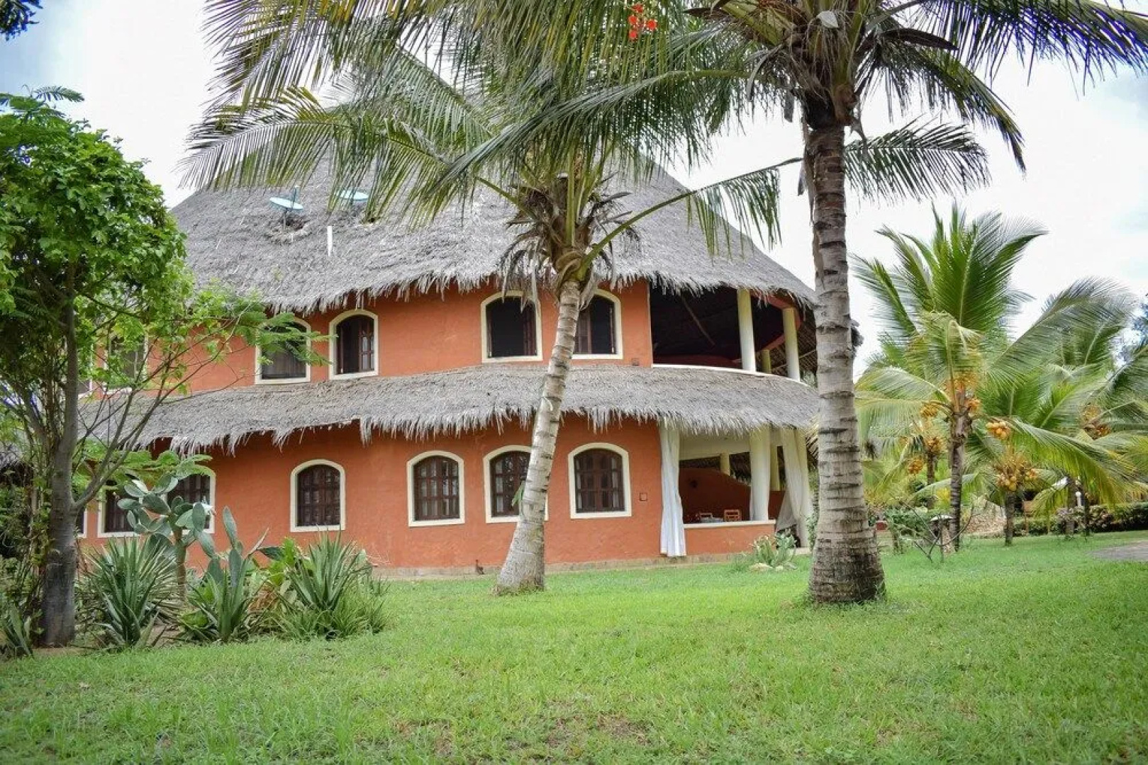 Tembo Court Apartments