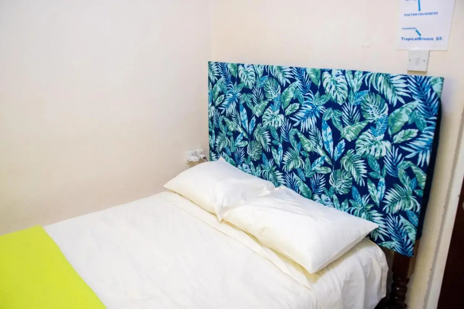 Tropical Breeze Guest House