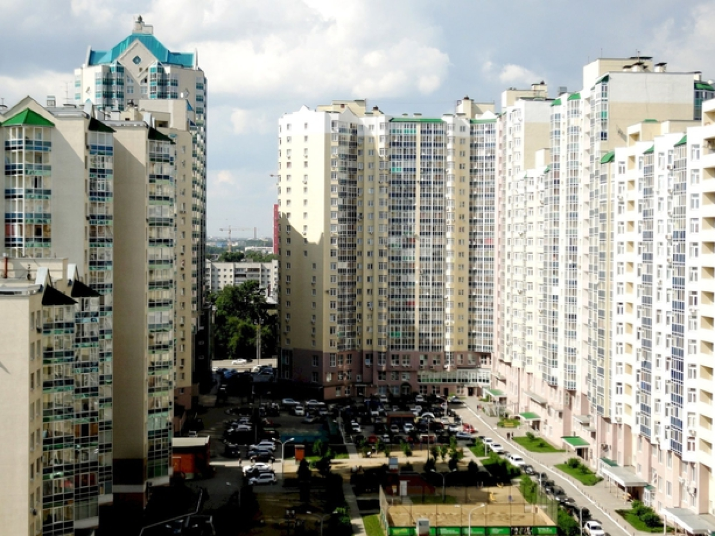 Maksim - Zhk Bazhovsky Apartments