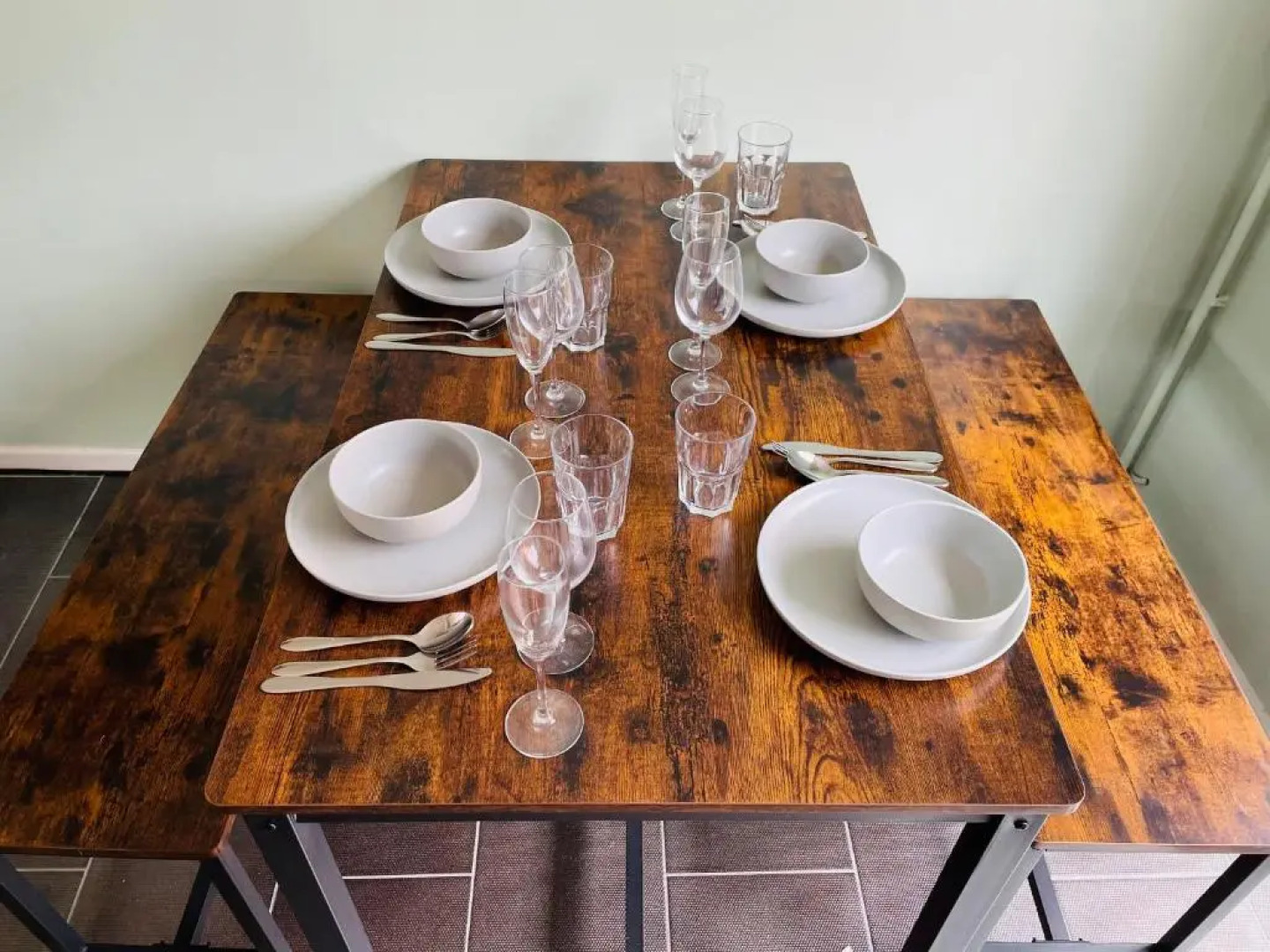 Charming Town Centre Character Cottage With Parking