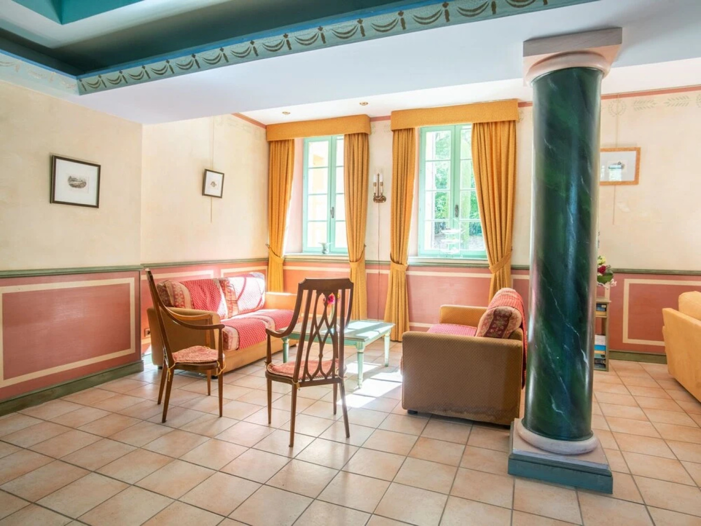 Cozy Apartment in Drome with Pool