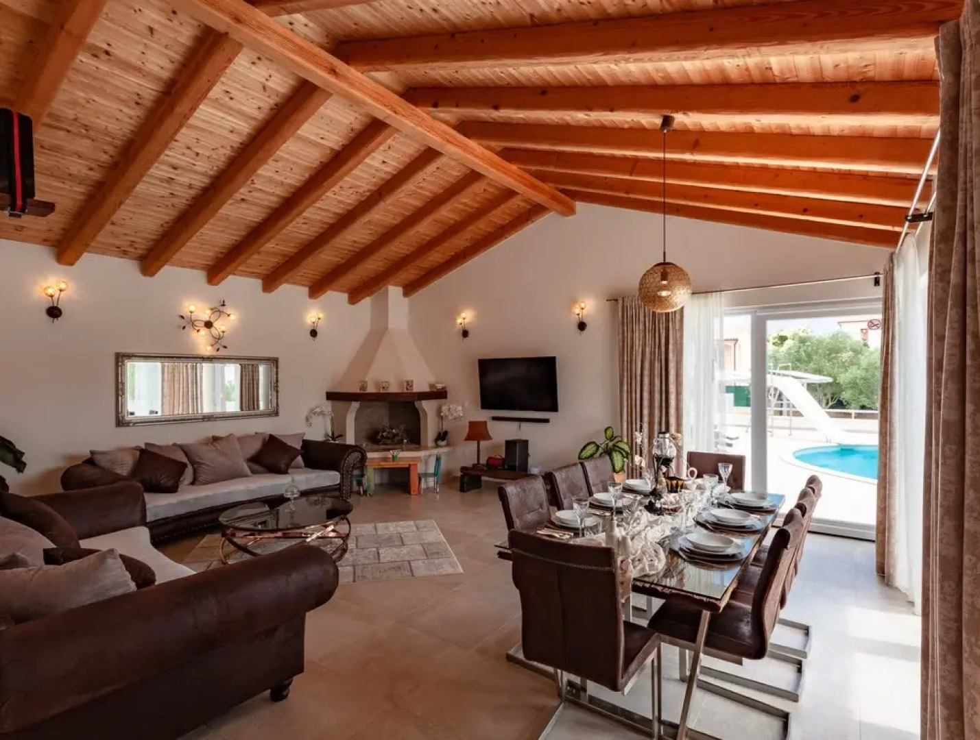 Five bedroom villa Emily with pool