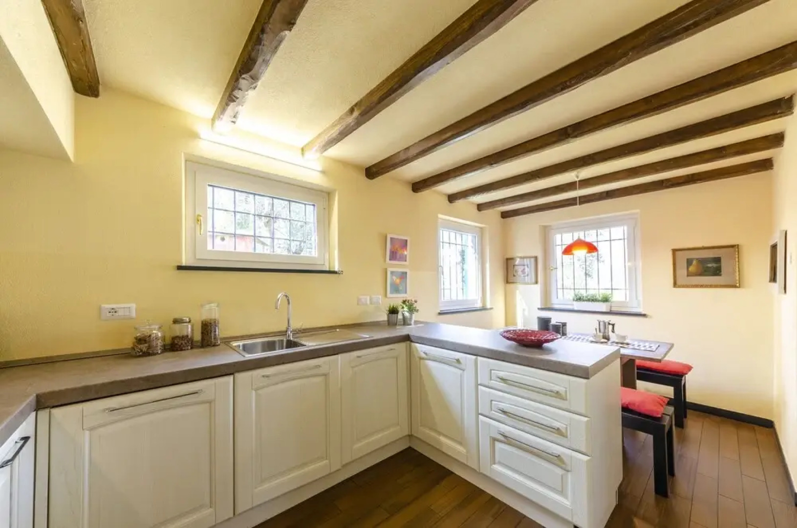 ALTIDO Villa Diana Garden Suite with SwimmingPool