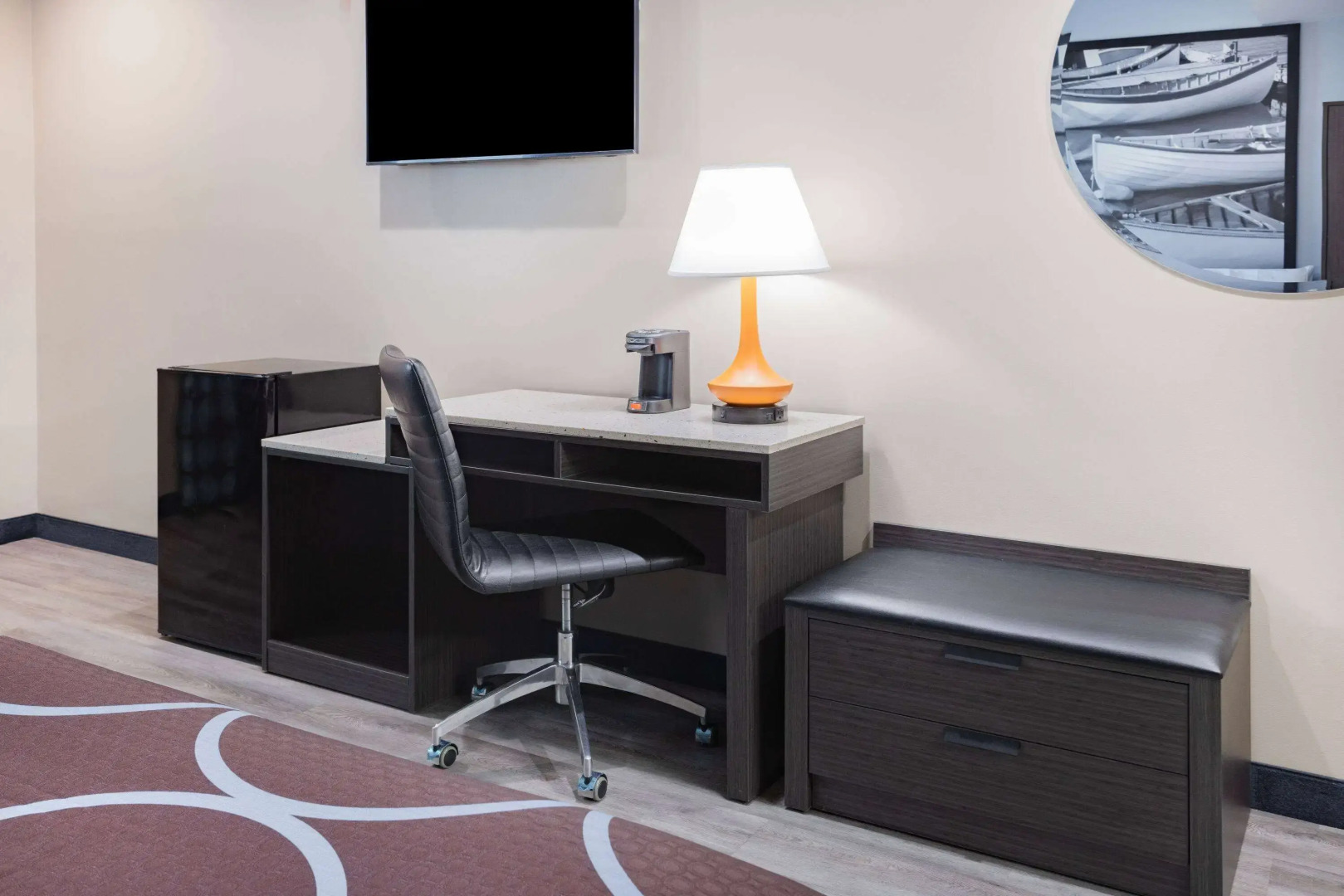 Super 8 by Wyndham Lindenhurst