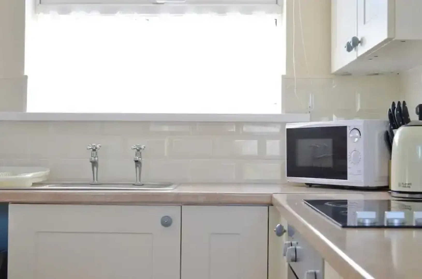 117 Sandown Bay Holiday Park