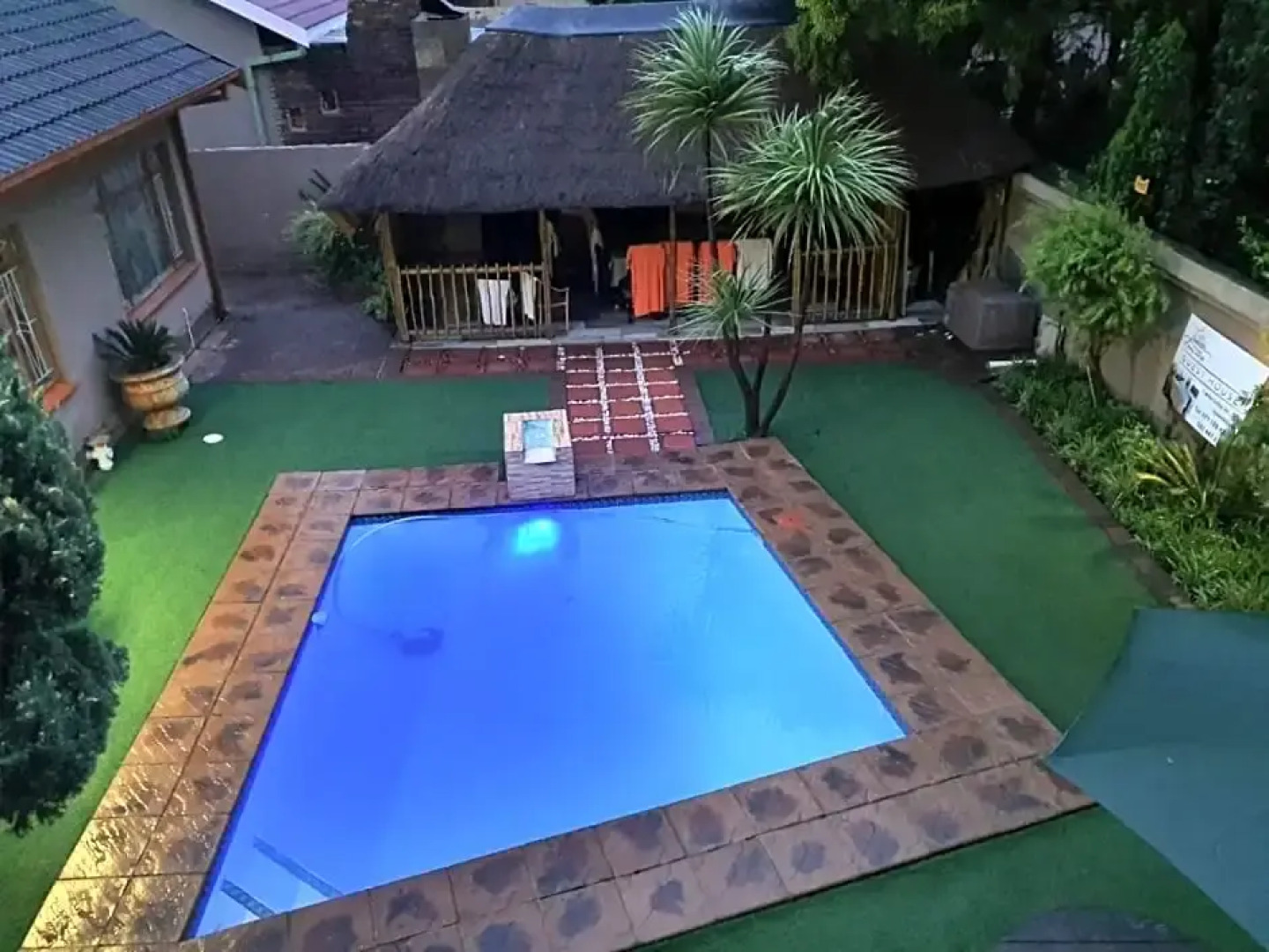 Lauren Palace Guest House