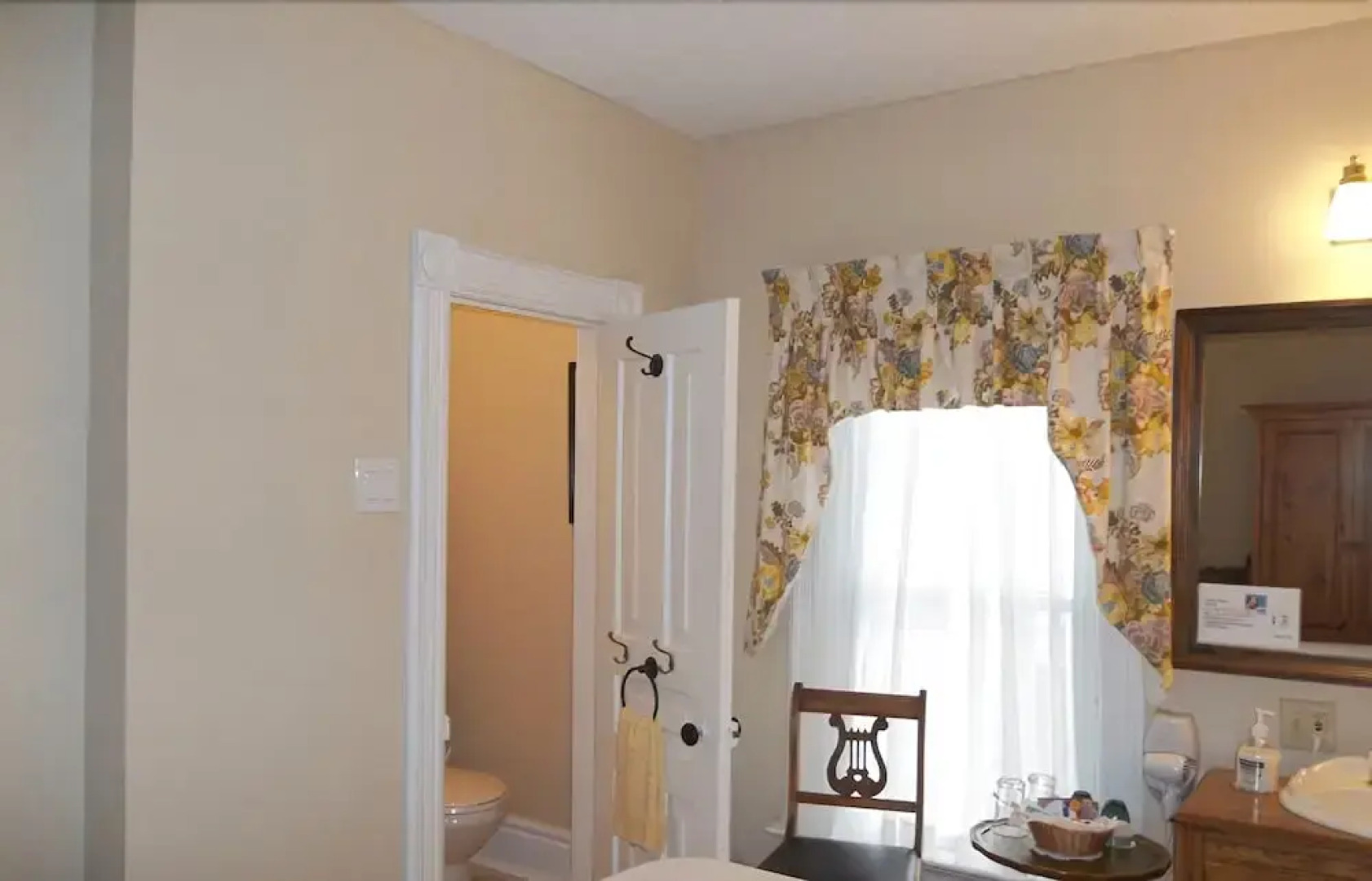 Sybille's Garden Bed & Breakfast