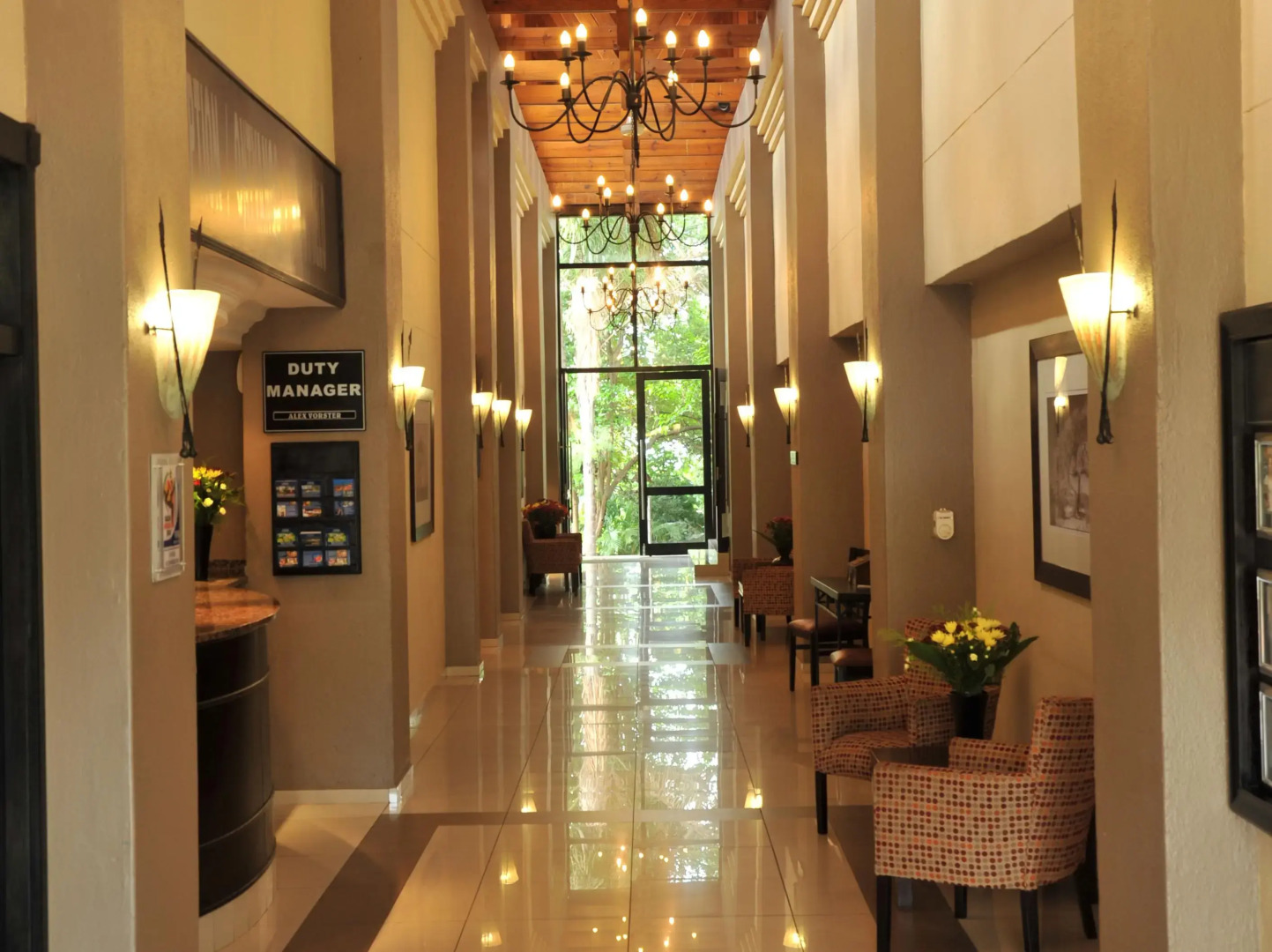 Safari Hotel & Convention Centre