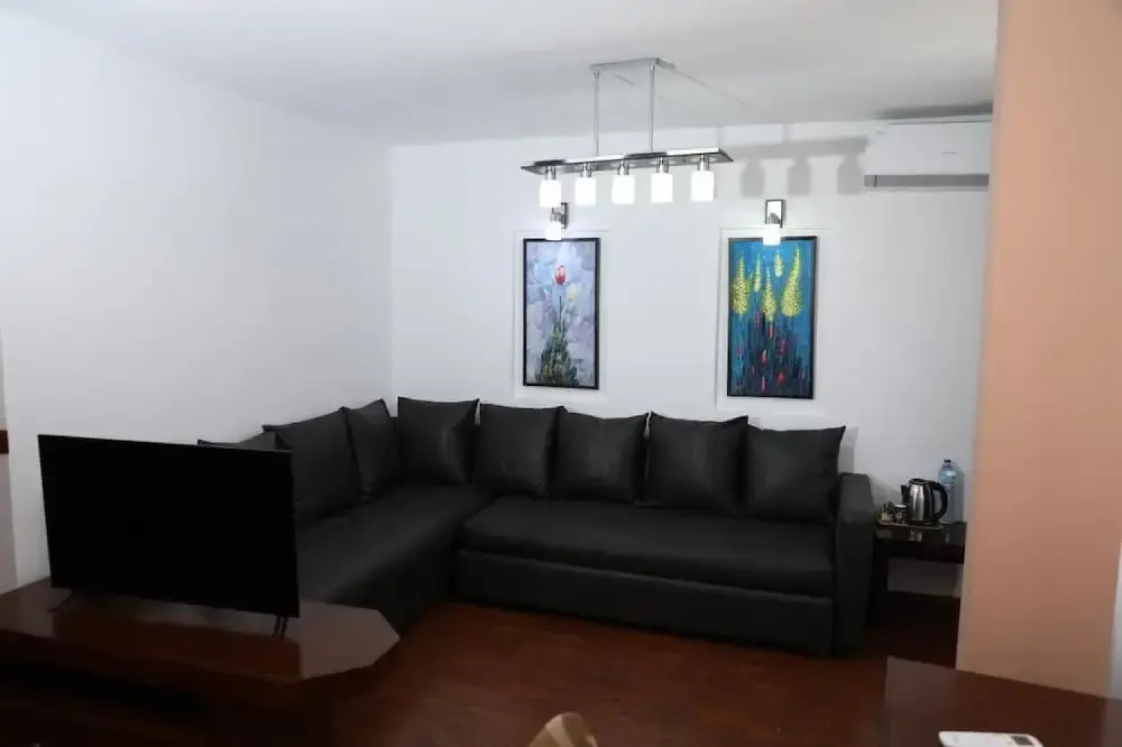 Bruti Hotel