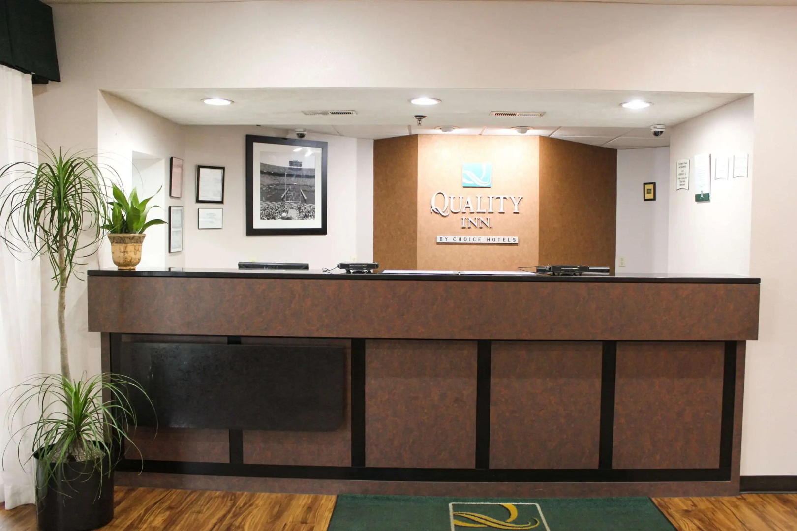 Quality Inn Clinton - Knoxville North