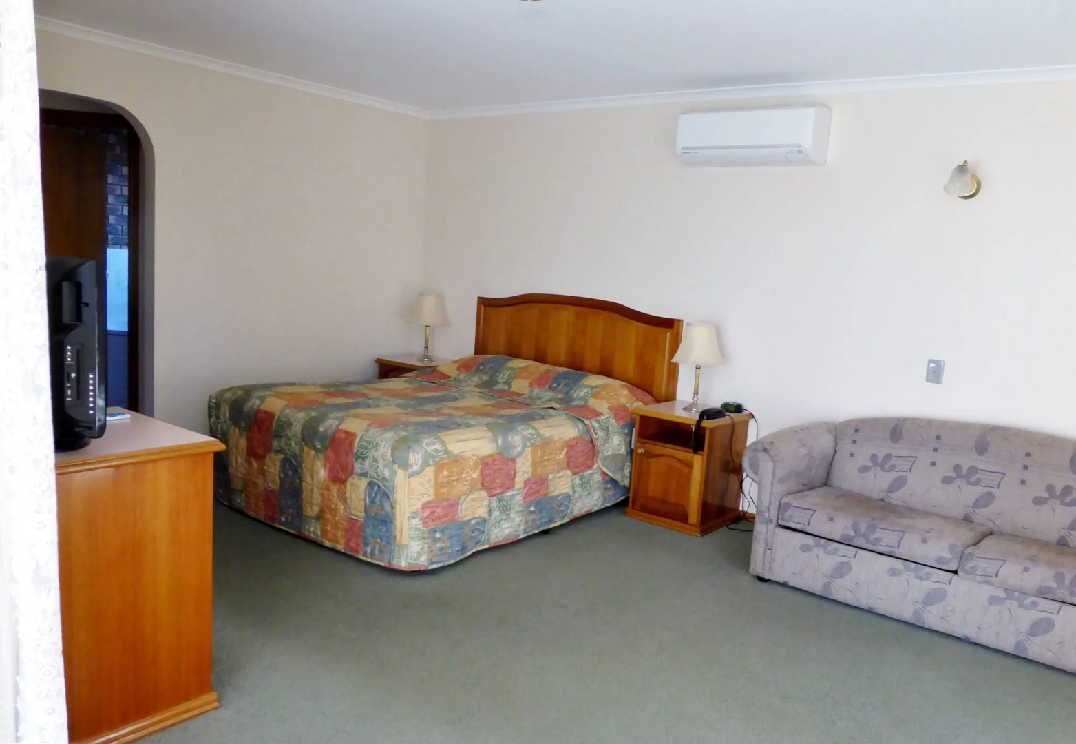 Victoriana Motor Inn