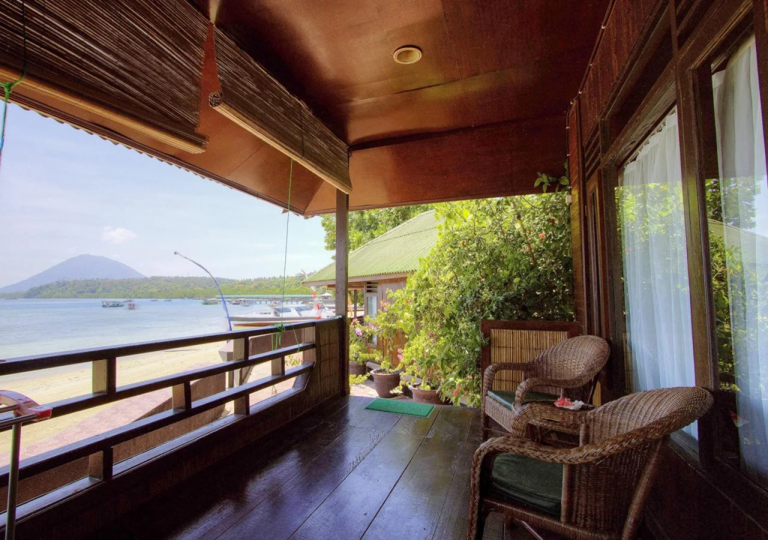 Bastianos Bunaken Dive Resort