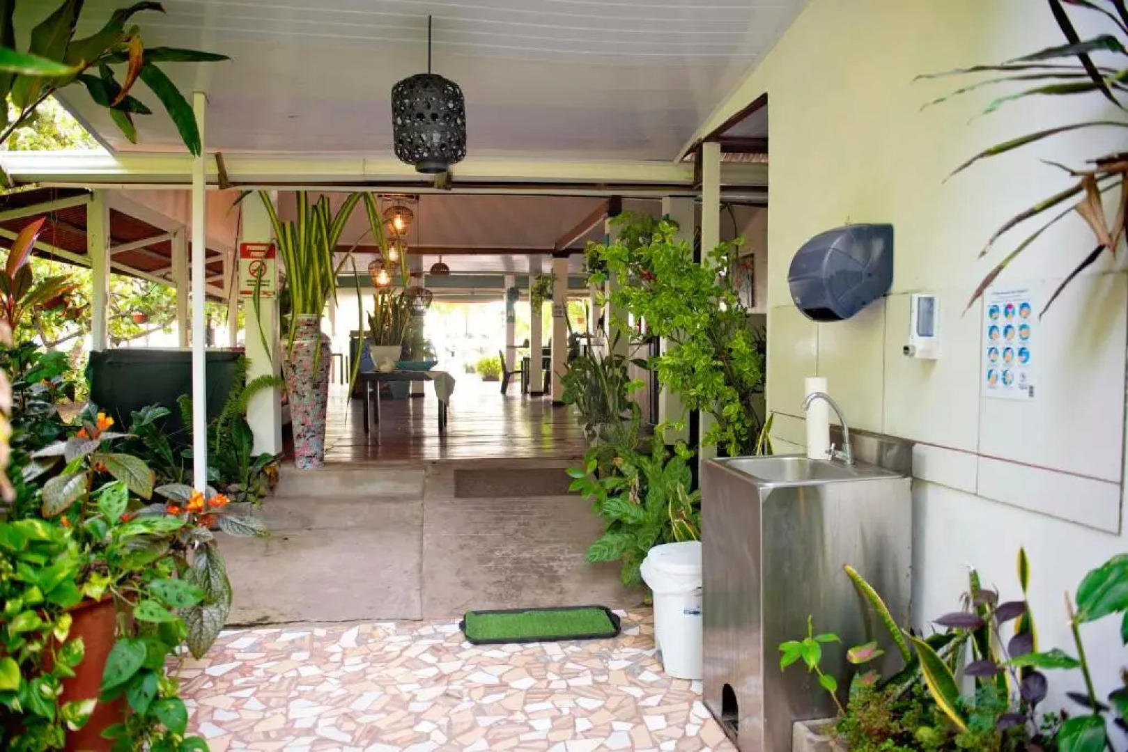 Hotel Tortuguero Beachfront