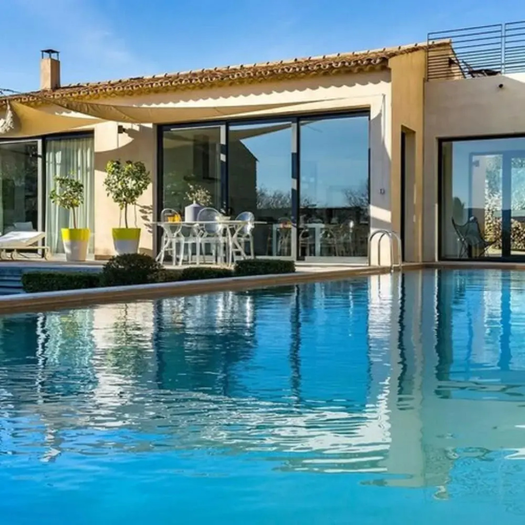 BB 12 LUBERON - Chambres Contemporaines