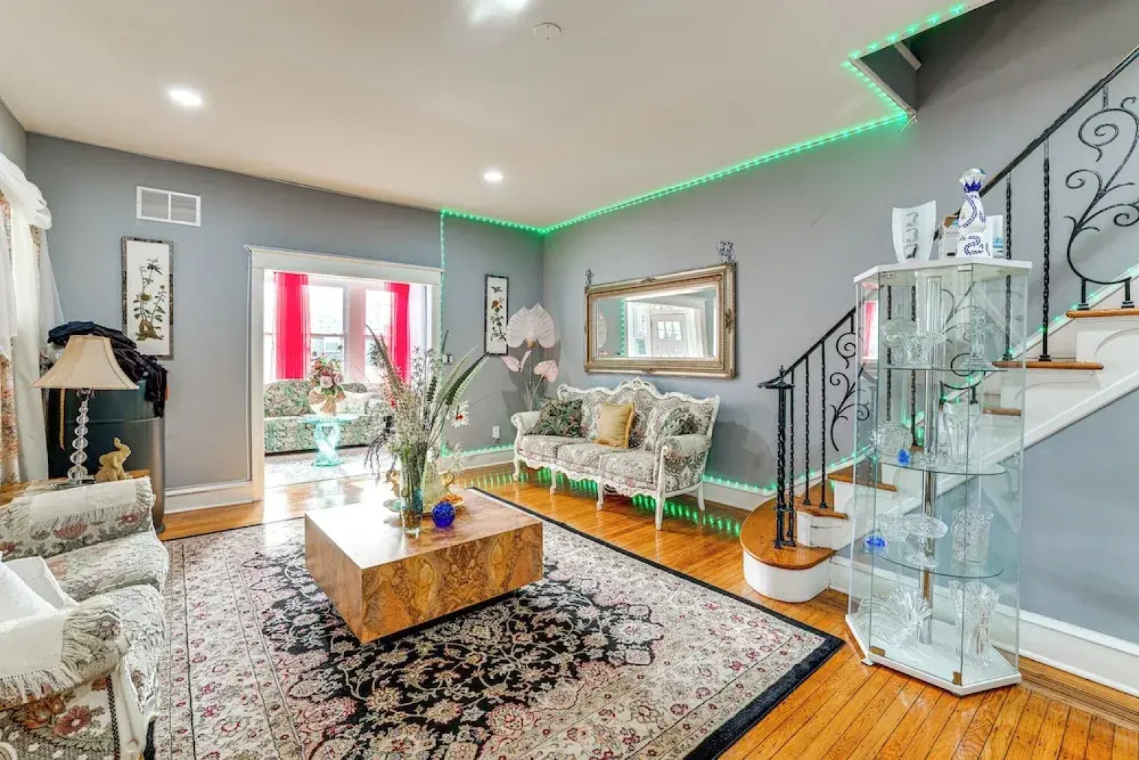 3 Mi to Penn: Pet-friendly Townhome in Yeadon!