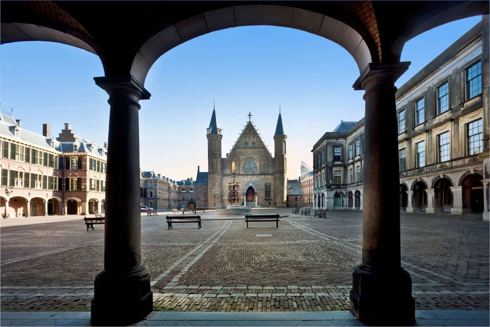 Отель Plaza Premium Grand Winston