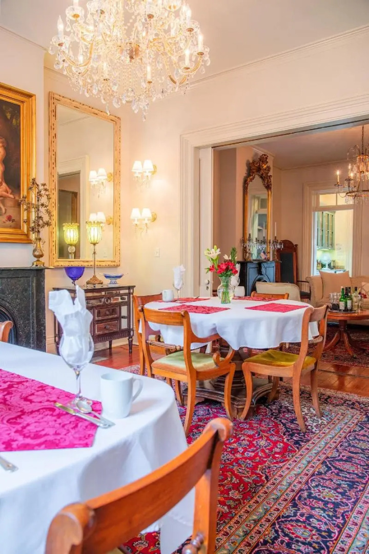 Justine Inn Savannah