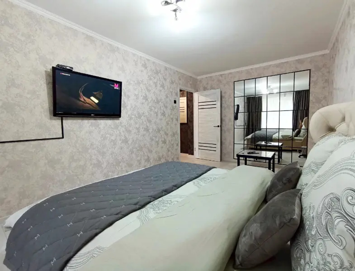 Апартаменты на улице Ефремова 3