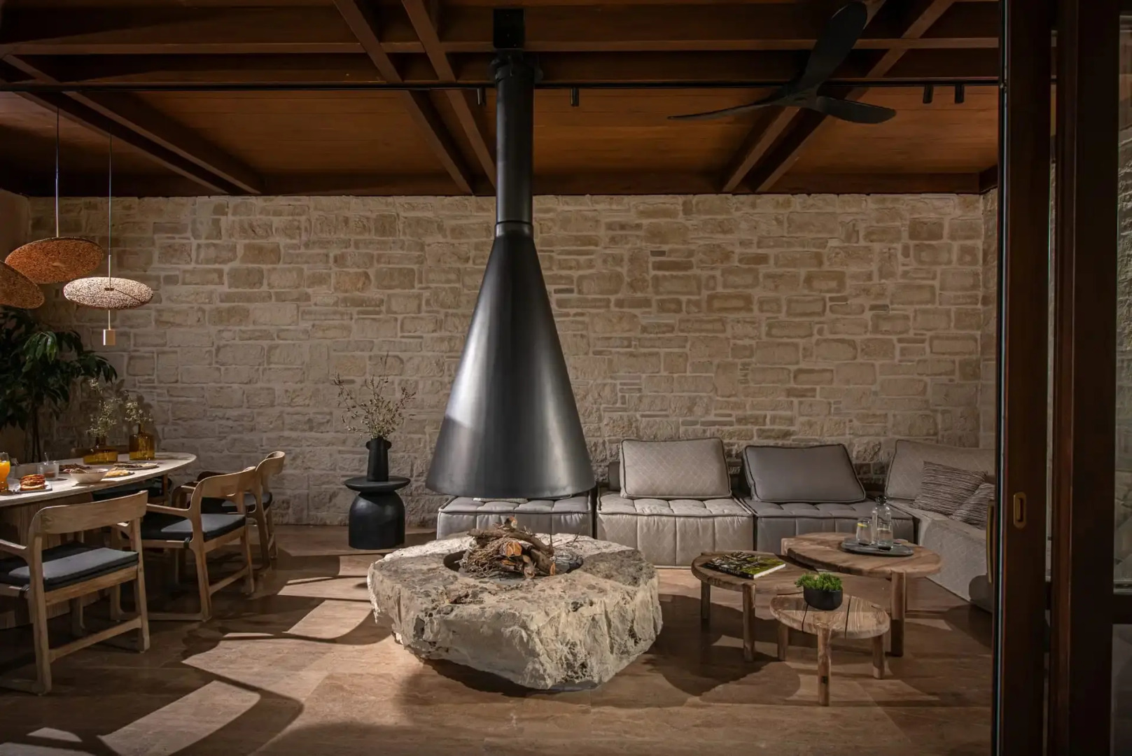 The Echo Of The Sea - Beachfront Luxury Villa