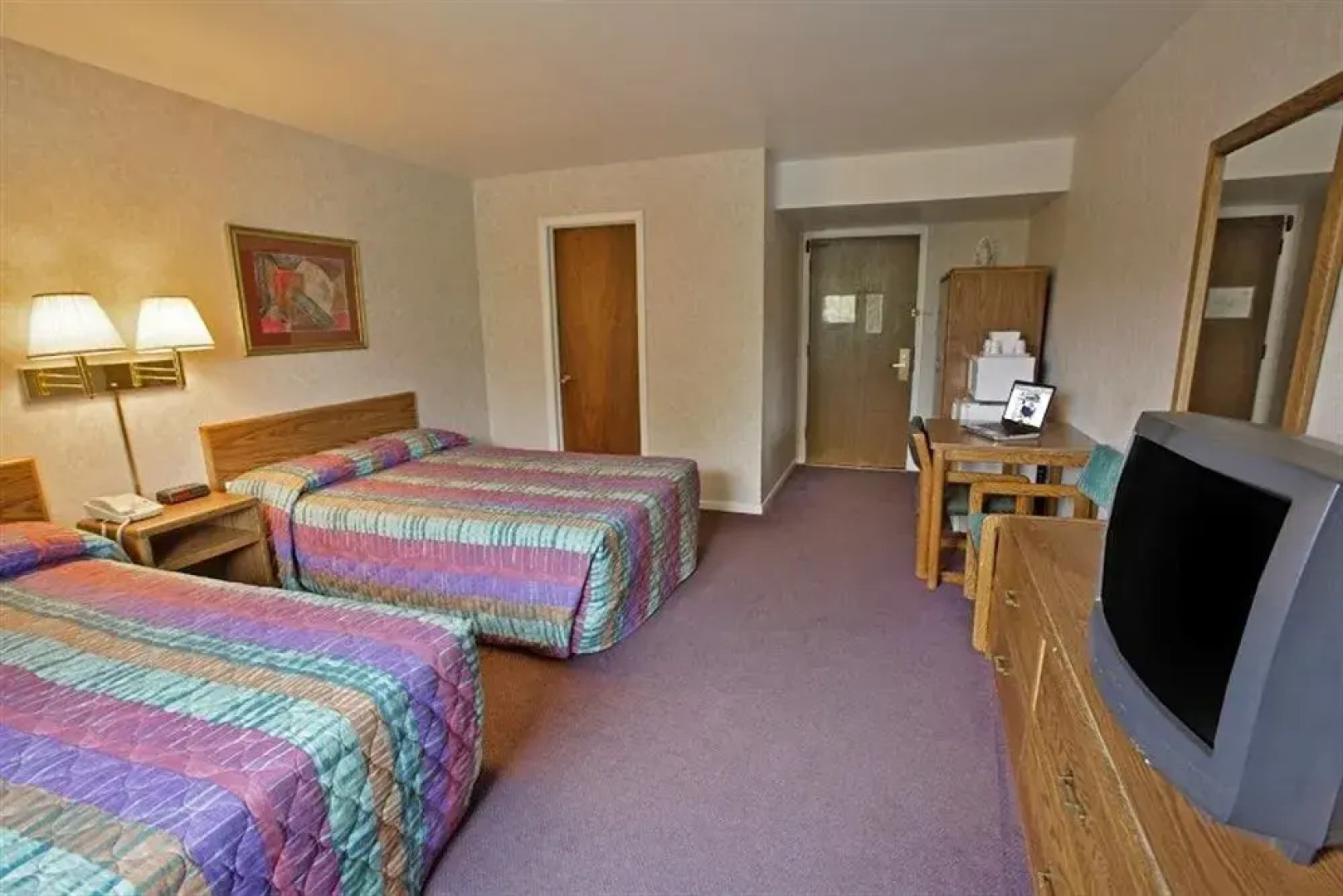 Americas Best Value Inn & Suites