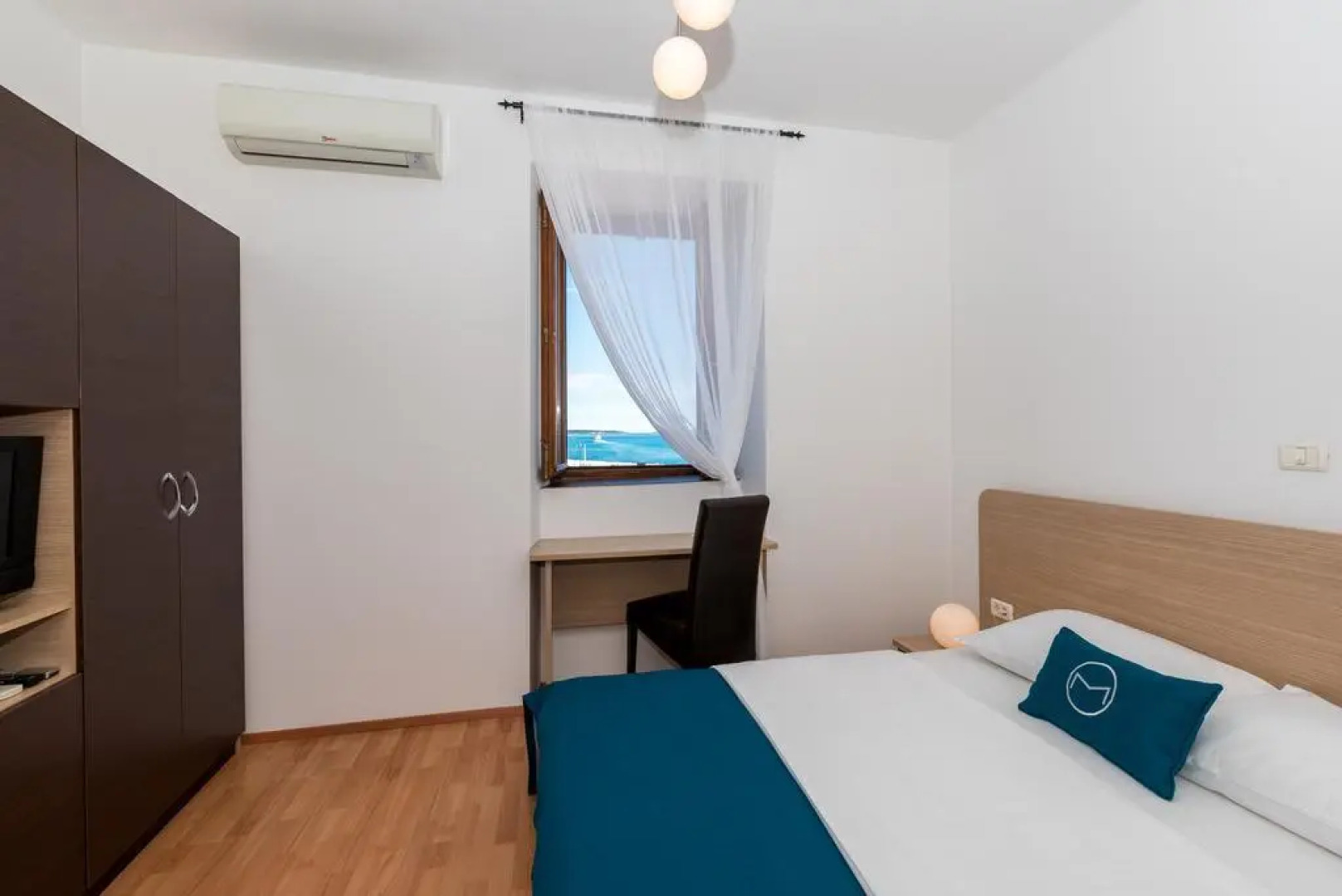 Marina Hotel - Restaurant