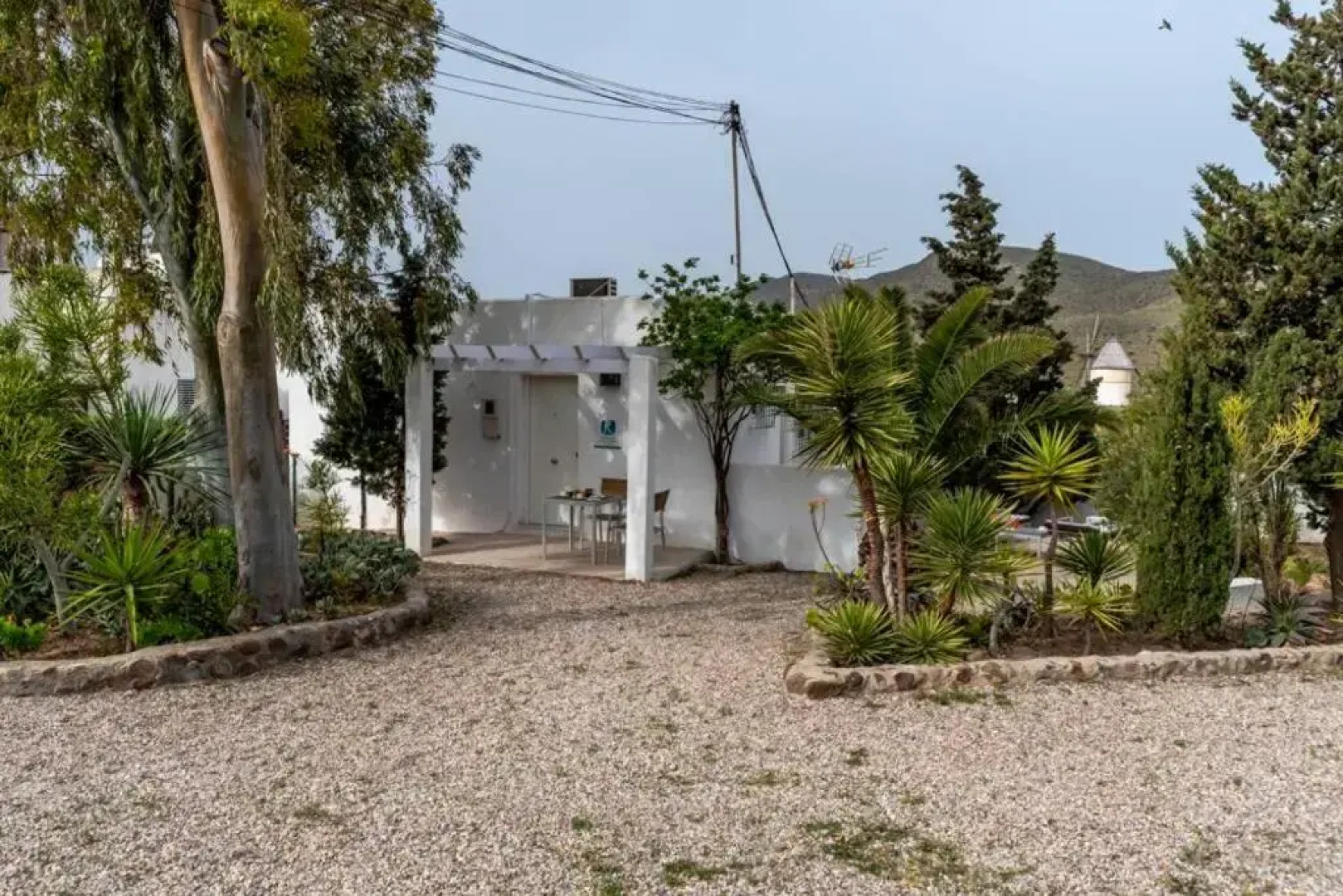 TurAlmeria - Casa Tranquila con Jardín y Aparcamiento privado