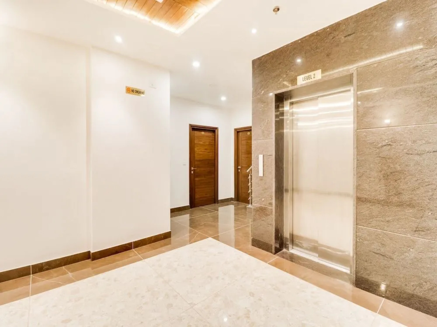 Capital O 44117 Hotel Alphonso