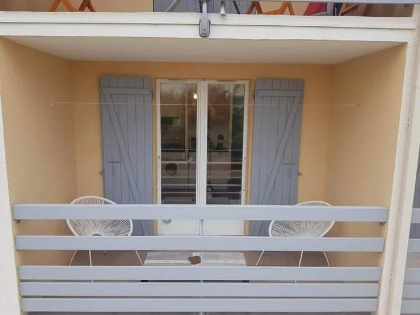 Studio cabine avec place de parking privée