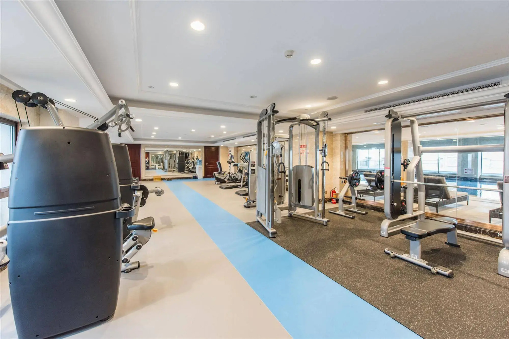 Qianjiang Junting Hotel, Haining