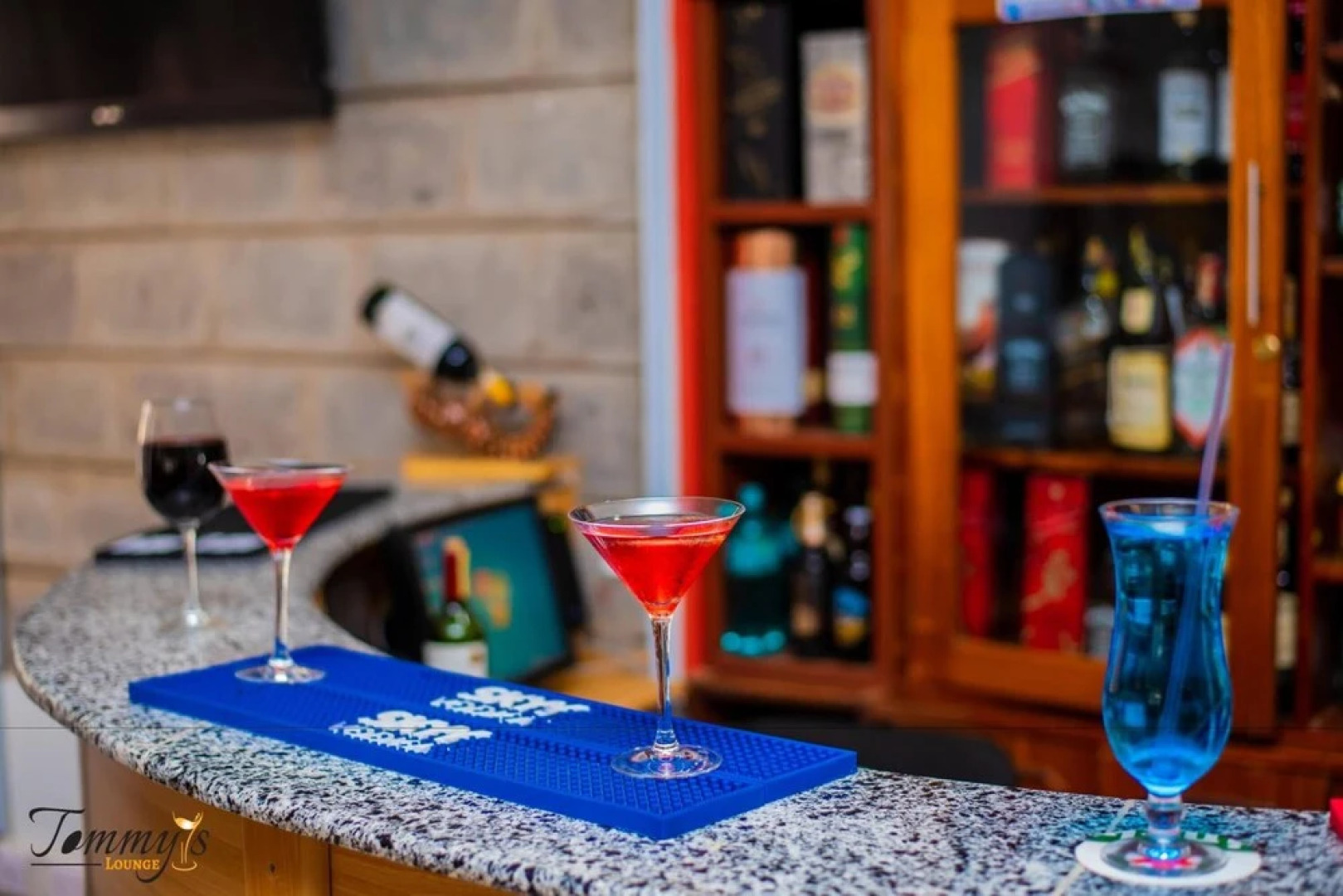 Tommy's Lounge