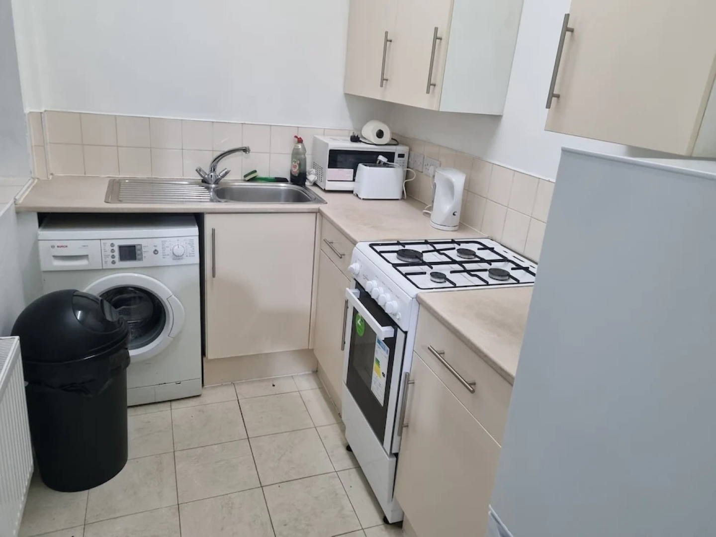 Lovely 2-bed House in Smethwick, Birmingham tn