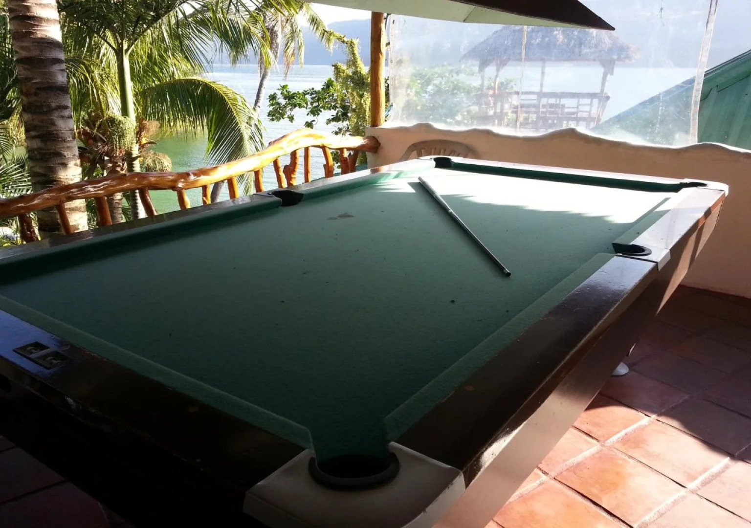 Dolphinbay Beachfront & Dive Resort