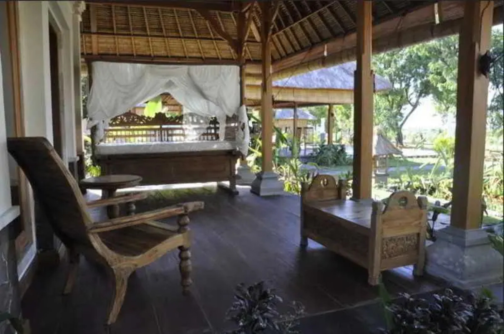 Santi Sari Boutique Hotel