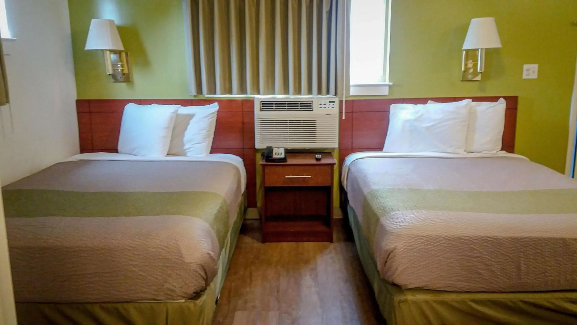 Motel 6 Greensboro, NC - I-40